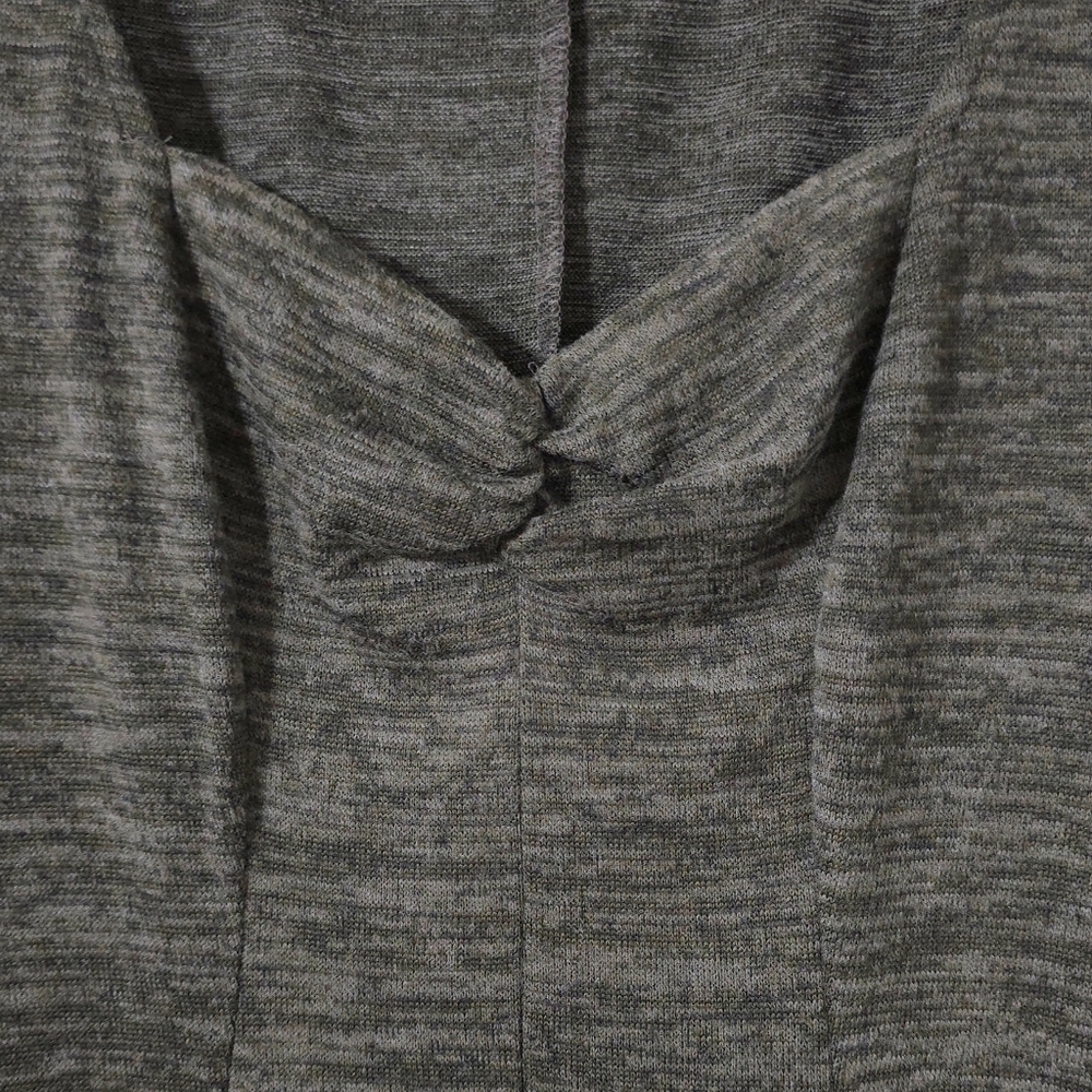✨️4/$20. Juniors NWOT Olive Space Dye Knit Sweetheart Neck A-Line Mini Dress - Picture 5 of 13